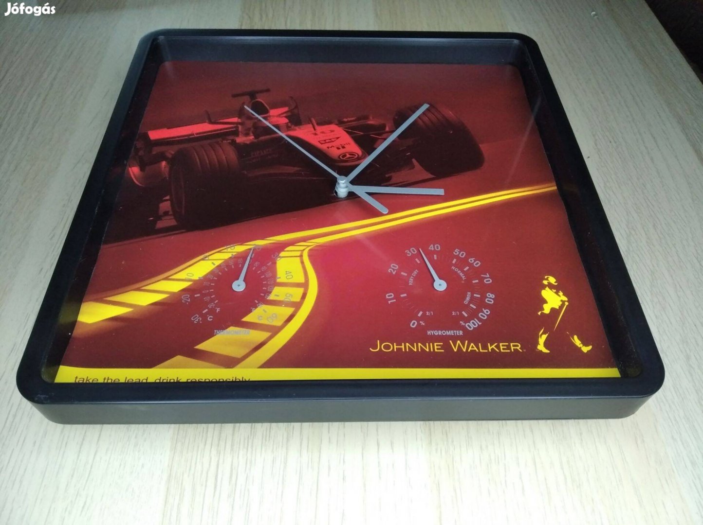 Johnnie Walker - Forma-1 -es falióra (25x25 cm.)