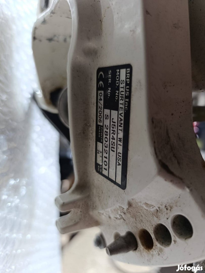 Johnson 5Lo csónakmotor 