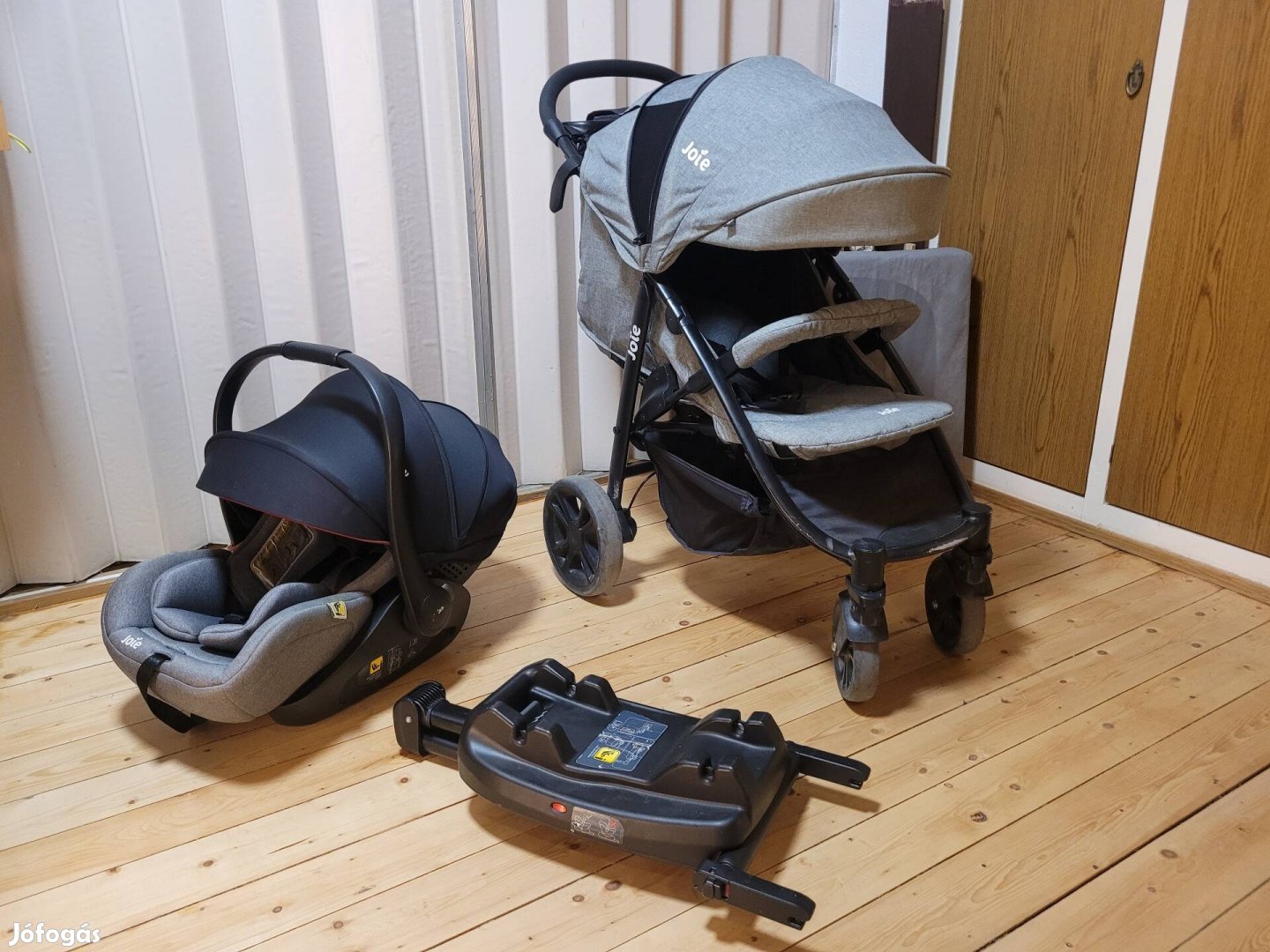 Joie babakocsi és autósülés isofix