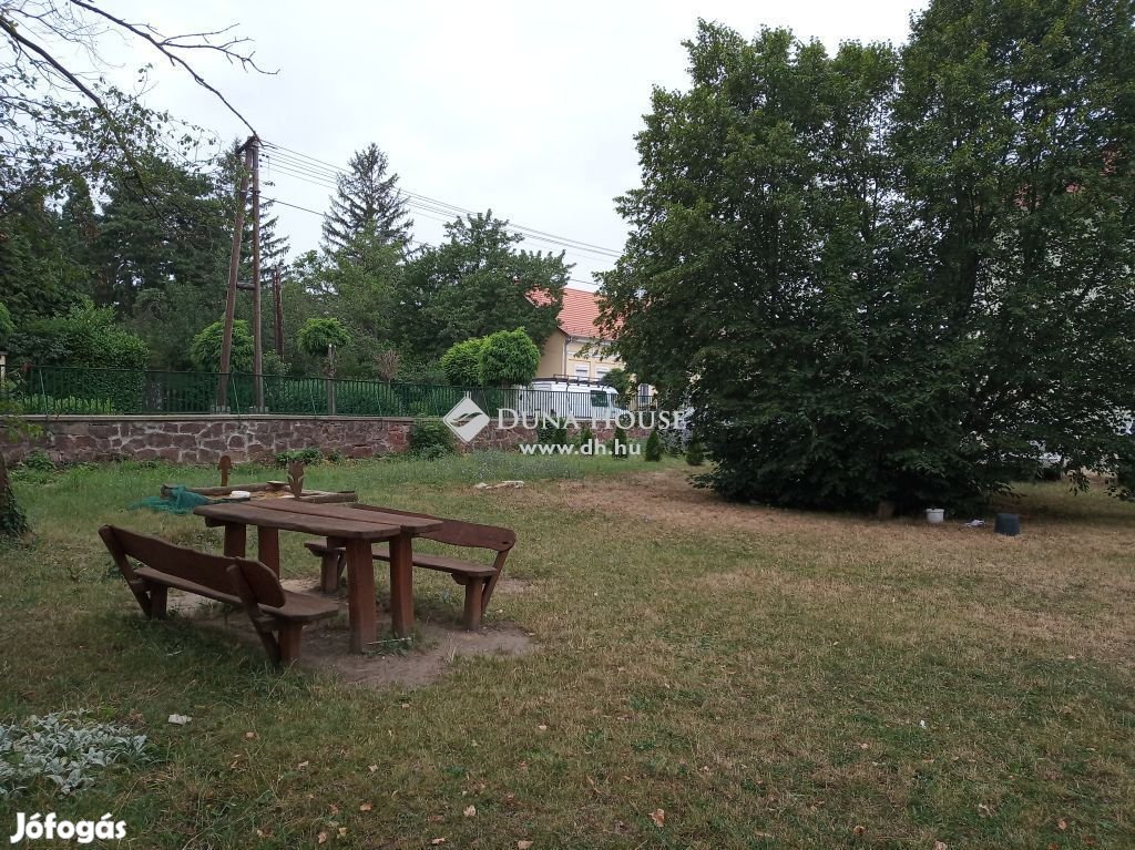 Jókai Park közelében, 1 + 3 félszobás Eladó lakás, Szombathely