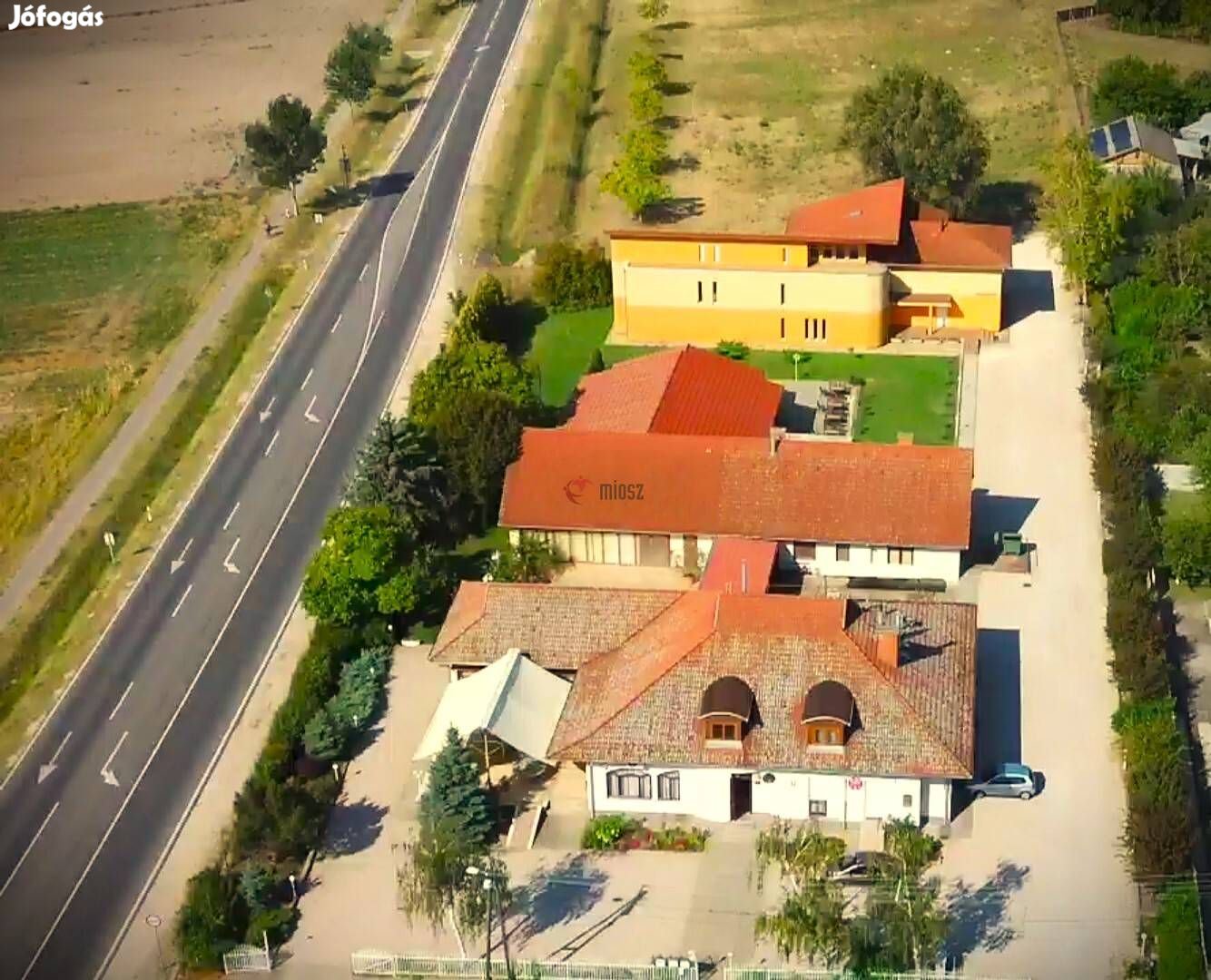 Jól működő étterem panzió a határ mentén. 630_koimp