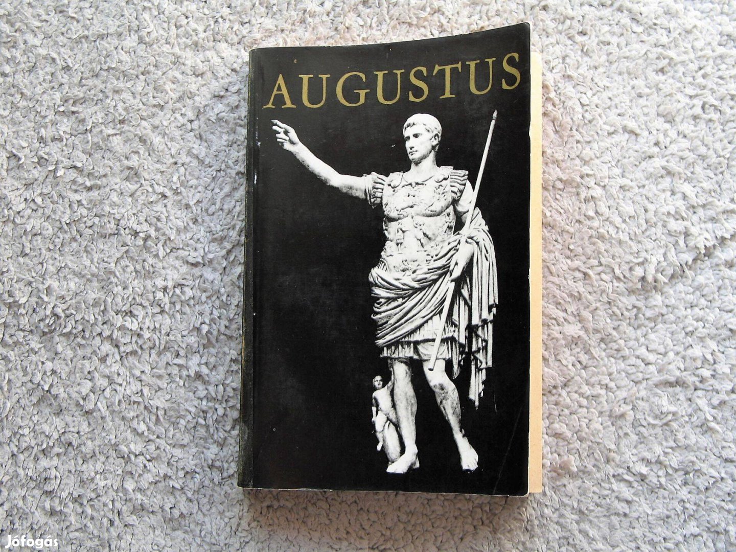 Jones: Augustus