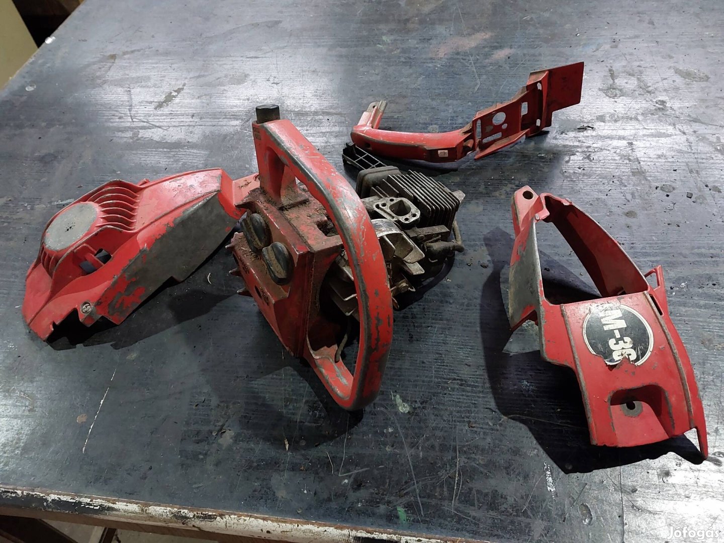 Jonsered M 36 láncfűrész alkatrésznek eladó