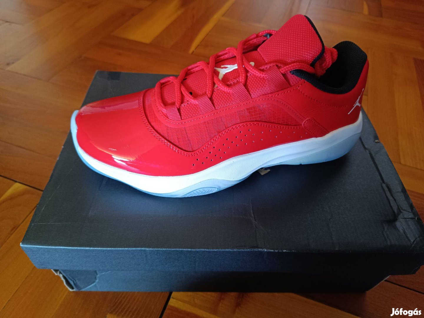Jordan 11 cmft low red új cipő 43-as