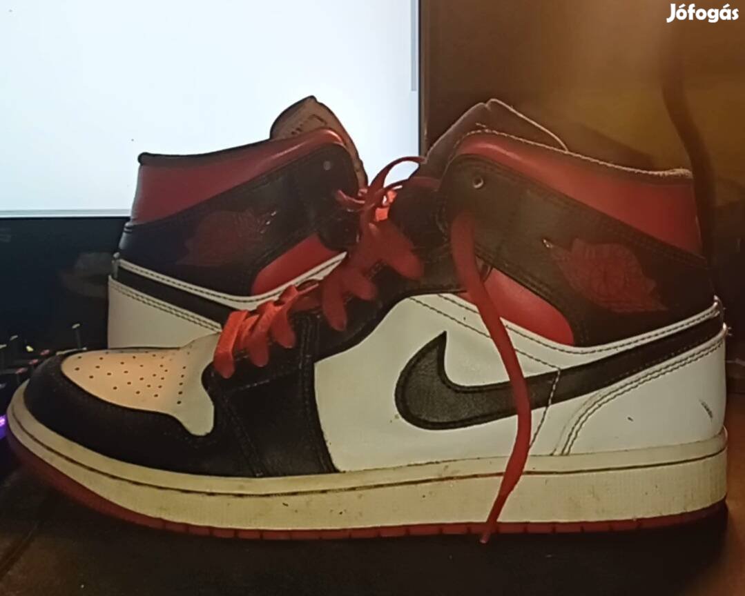 Jordan 1 Mid Red 43 (utánvételél)