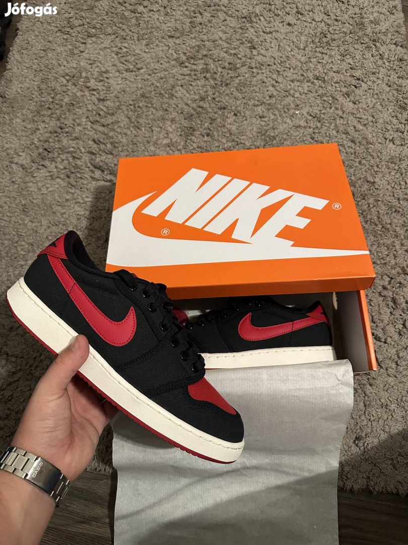 Jordan 1 low ajko