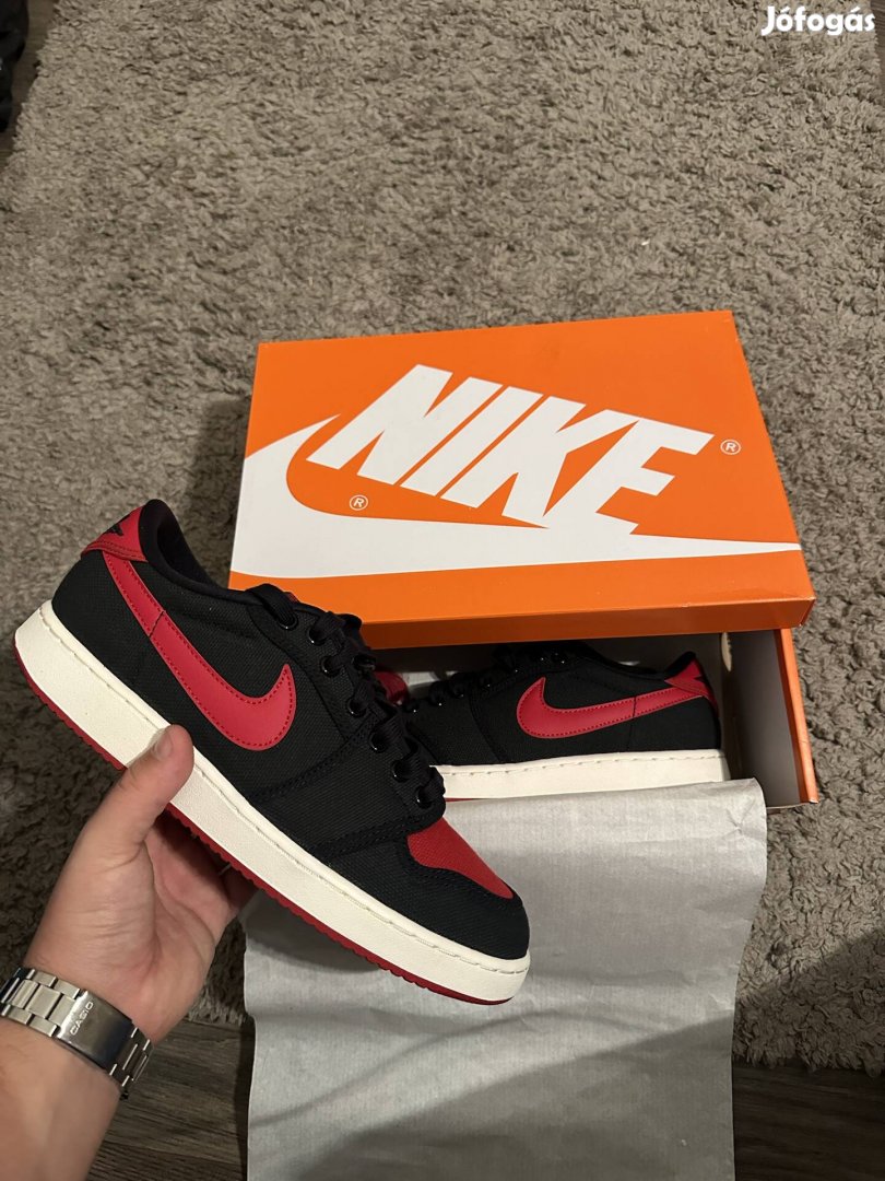 Jordan 1 low ajko