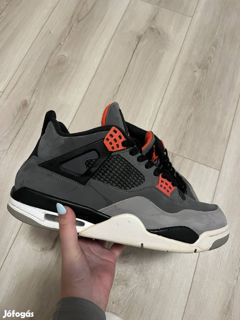 Jordan 4 Infrared