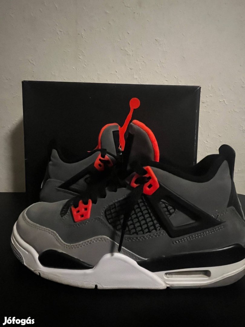 Jordan 4 Infrared