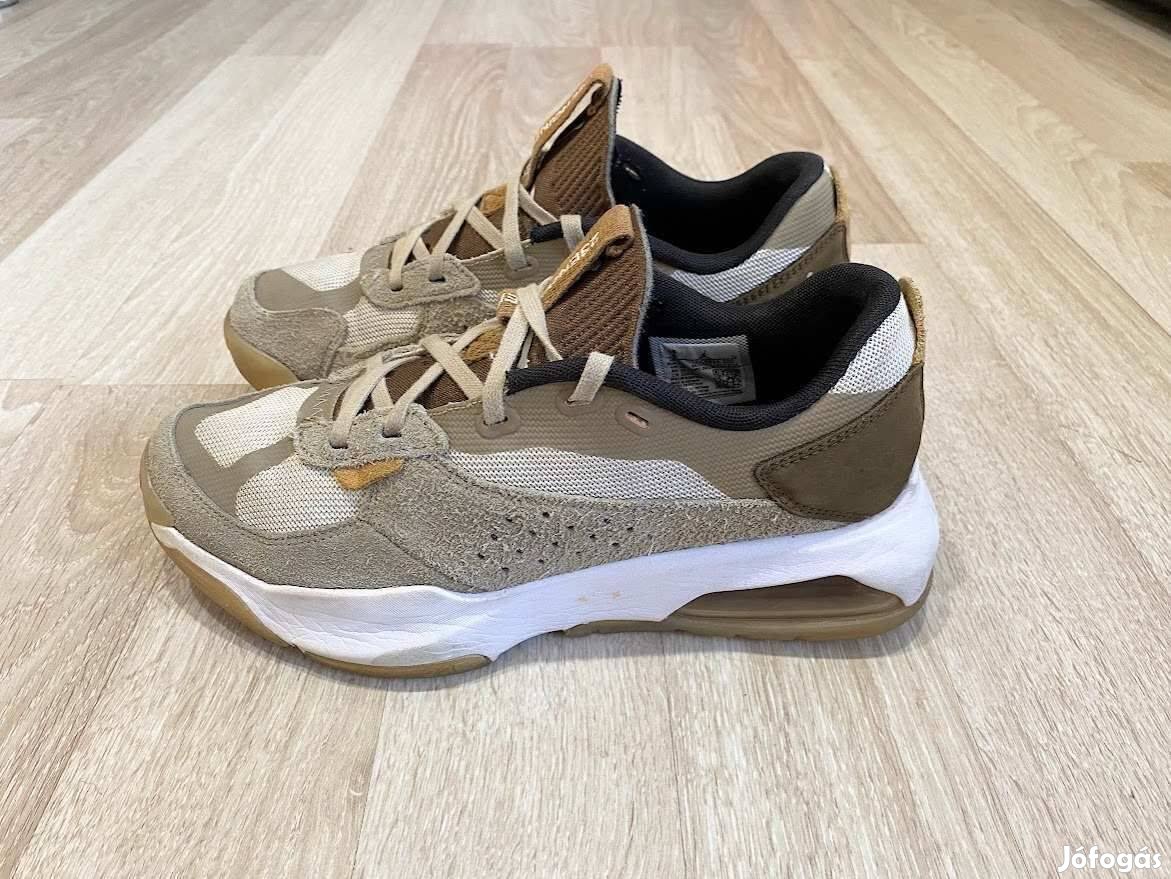 Jordan Air 200 E sportcipő 41 -es