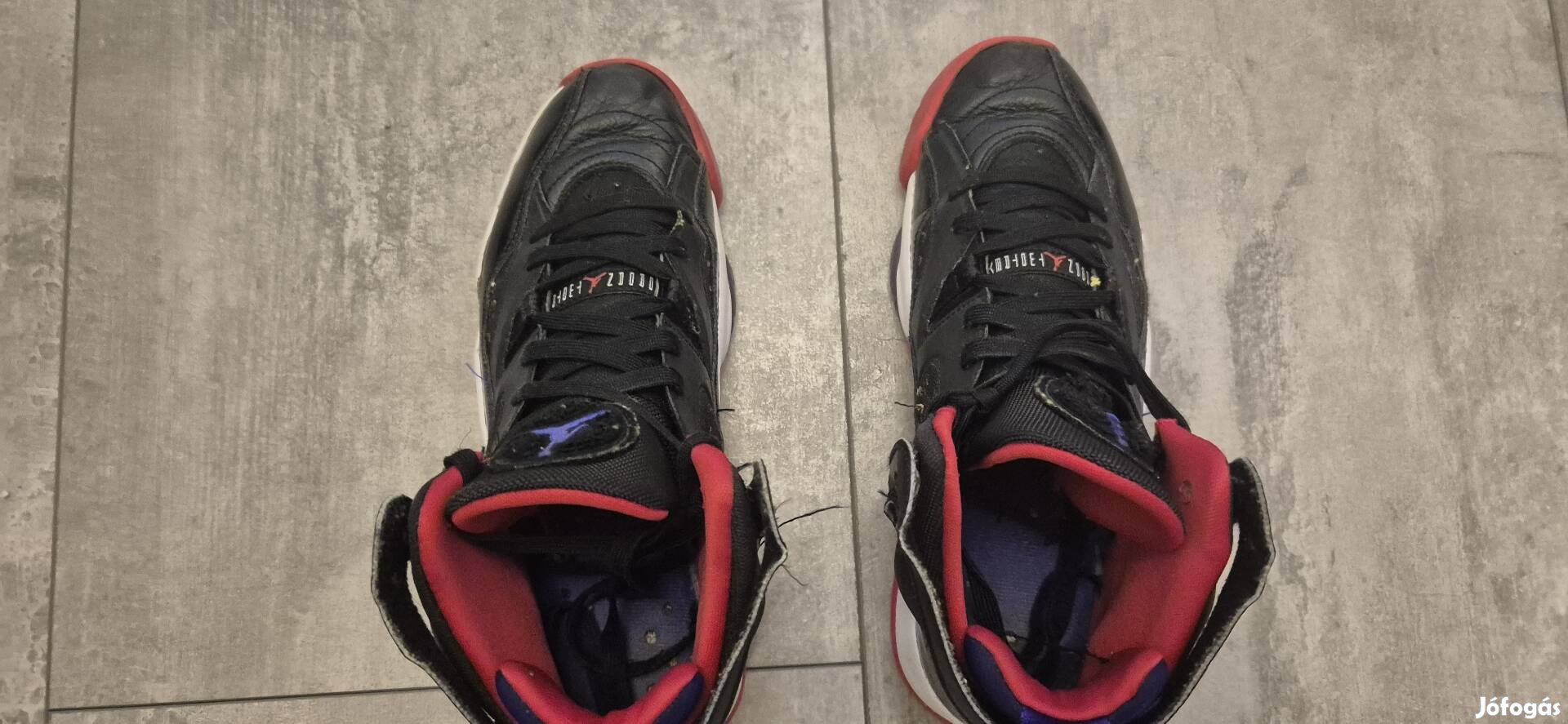 Jordan Jumpman Two Trey 40.5-ös