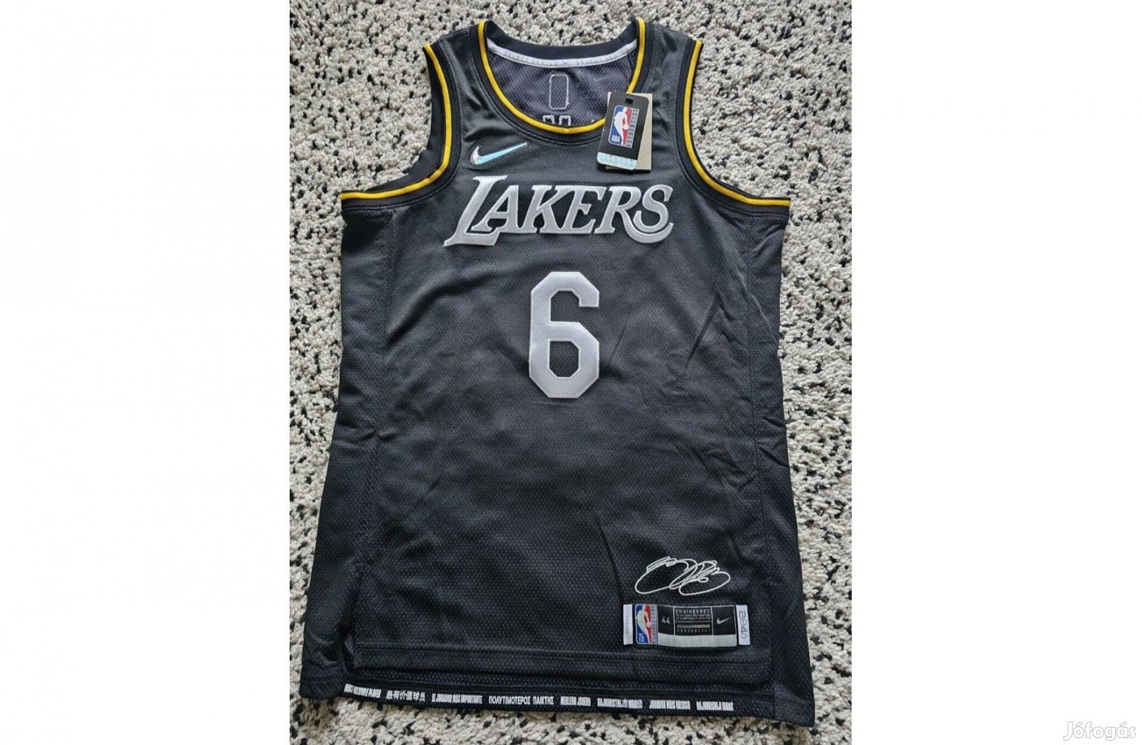 Jordan NBA mez Lebron James M-es méretben. Hivatalos uj NBA Los Angele