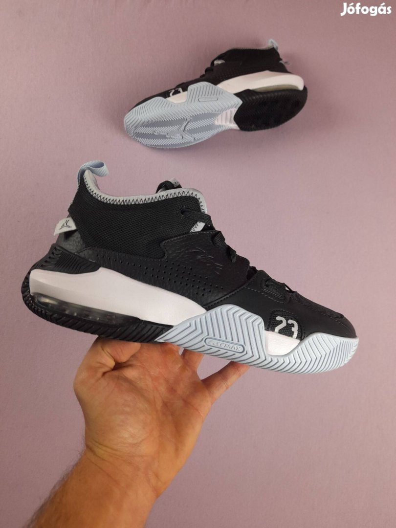 Jordan Stay Loyal 2 ( 42 - 26,5cm ) új cipő