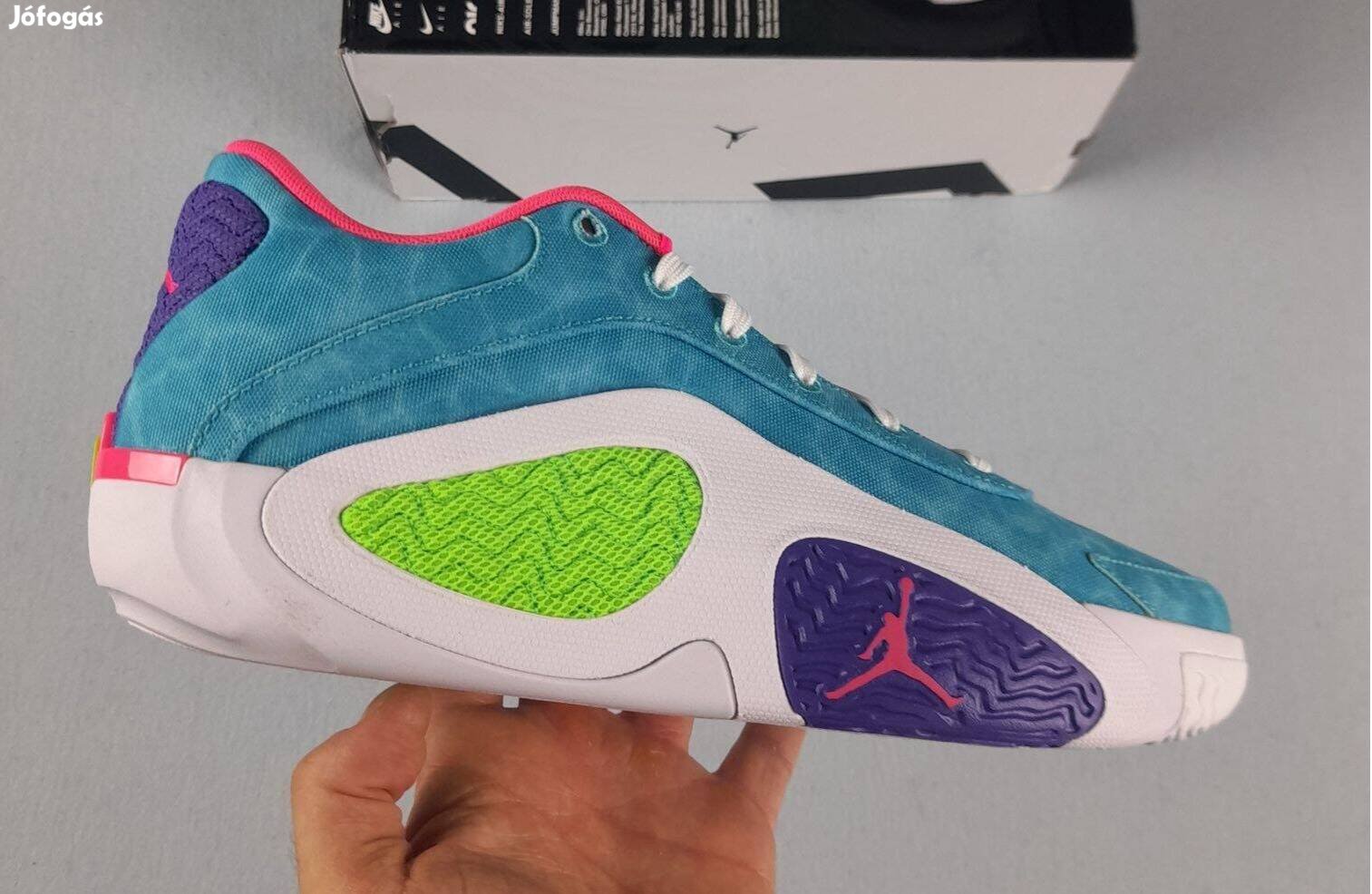 Jordan Tatum 2 ( 42,5 - 27cm ) új cipő