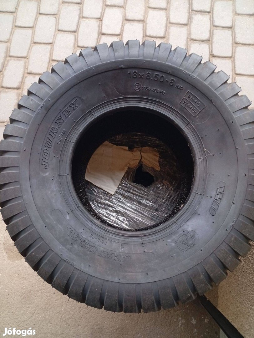 Journey 18x8.50-8 golfkocsi fűnyíró quad gumi 4 darab egyben eladó