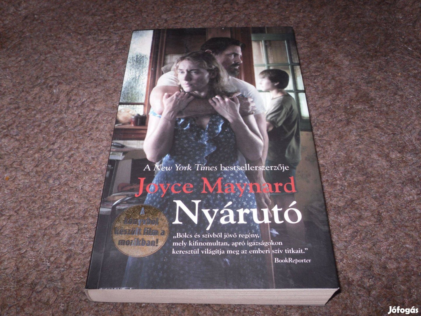 Joyce Maynard Nyárutó könyv filmes borító