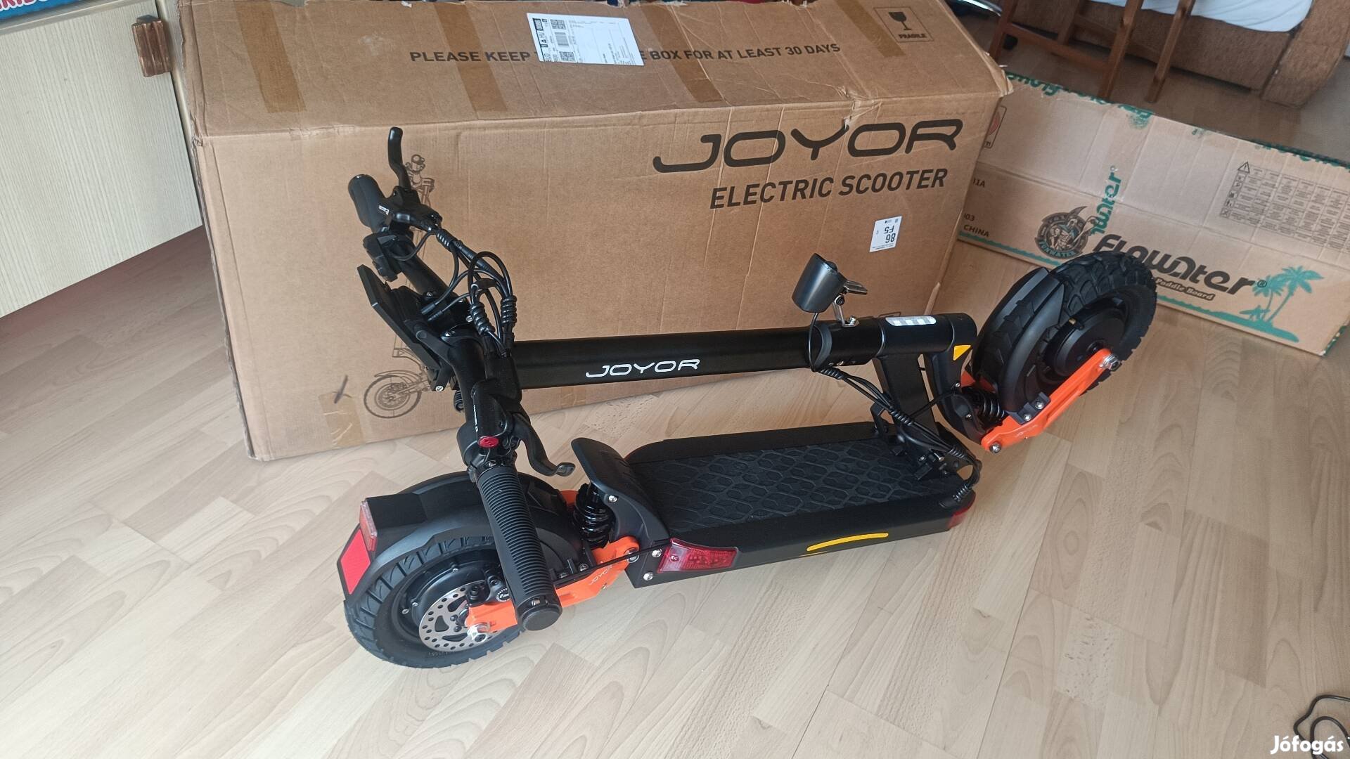 Joyor T10 2025 e-scooter Új