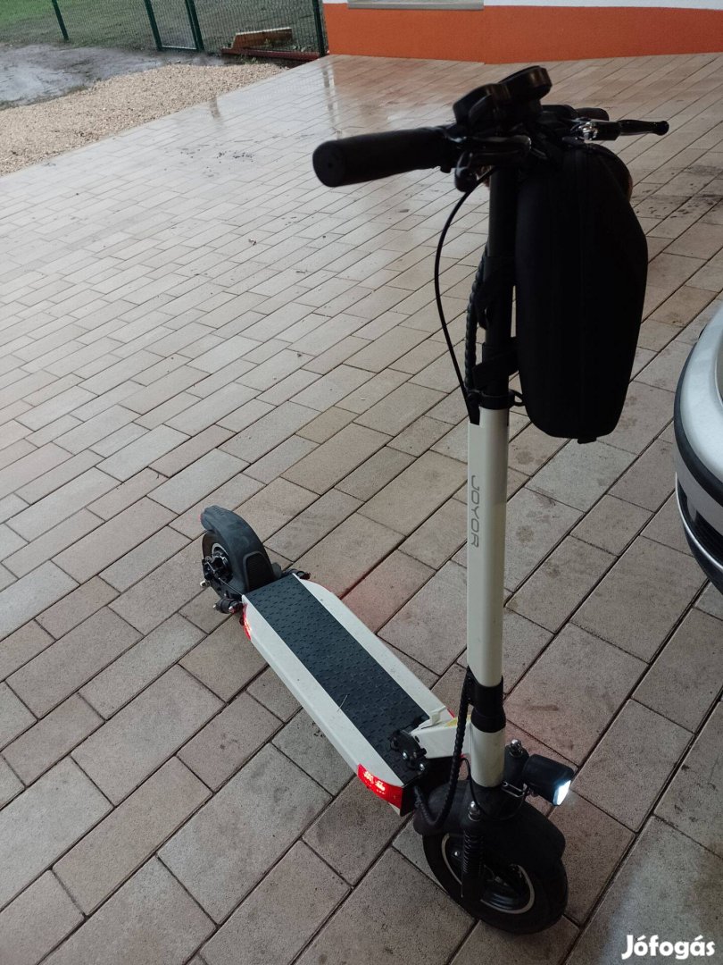 Joyor Y5S elektromos roller eladó