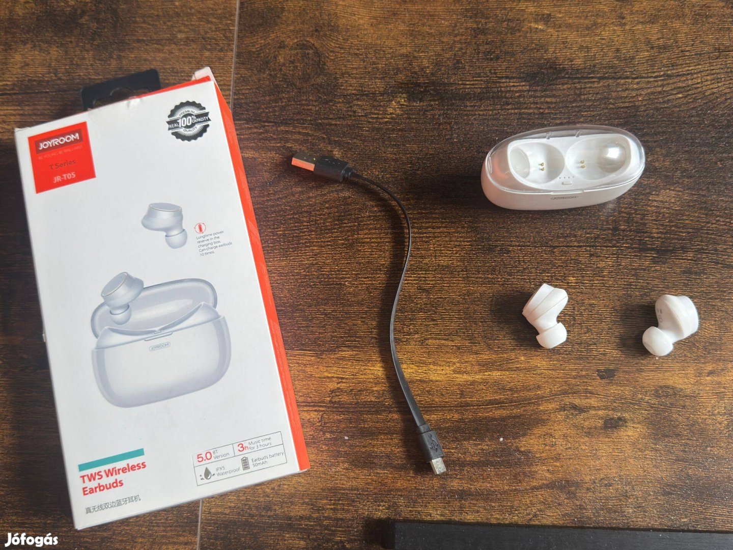 Joyroom JR-T05 TWS Bluetooth fülhallgató, fehér