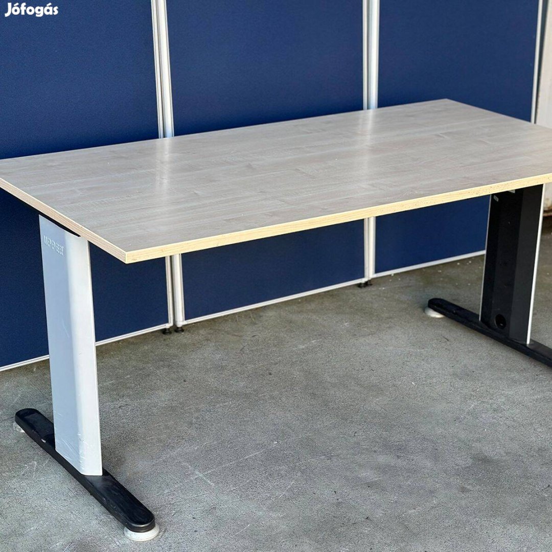 Juhar színű íróasztal 120x80, 140x80, 160x80 cm méretben, Upper