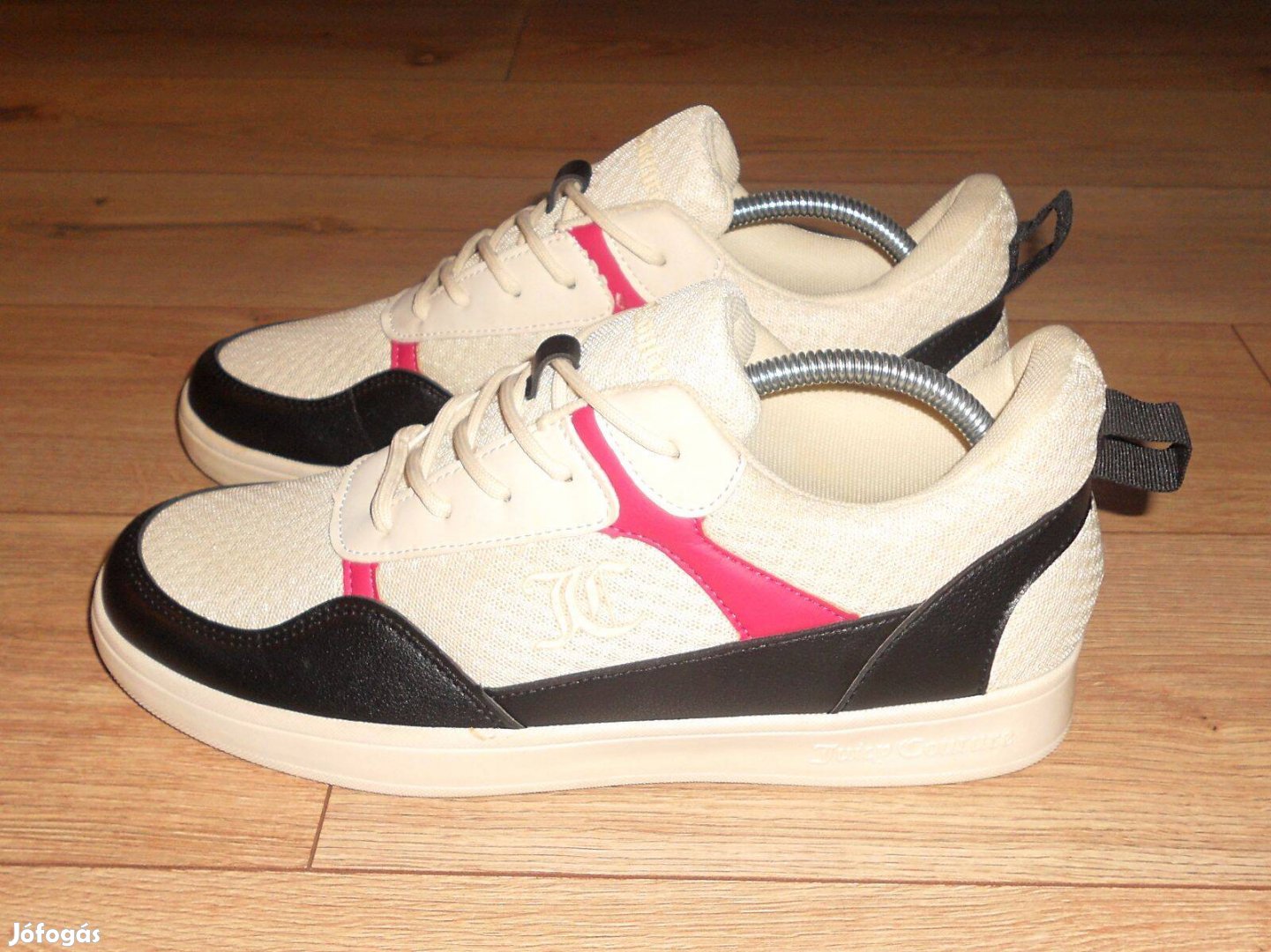 Juicy Couture férfi cipő 41-es