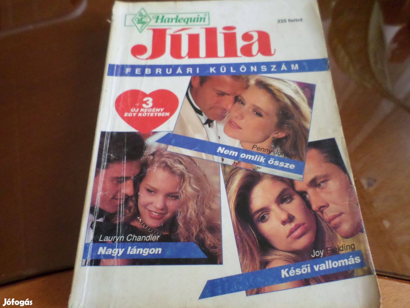 Júlia 3 tört. 1995/2. Penny Jordan Nem omlik össze, Romantikus