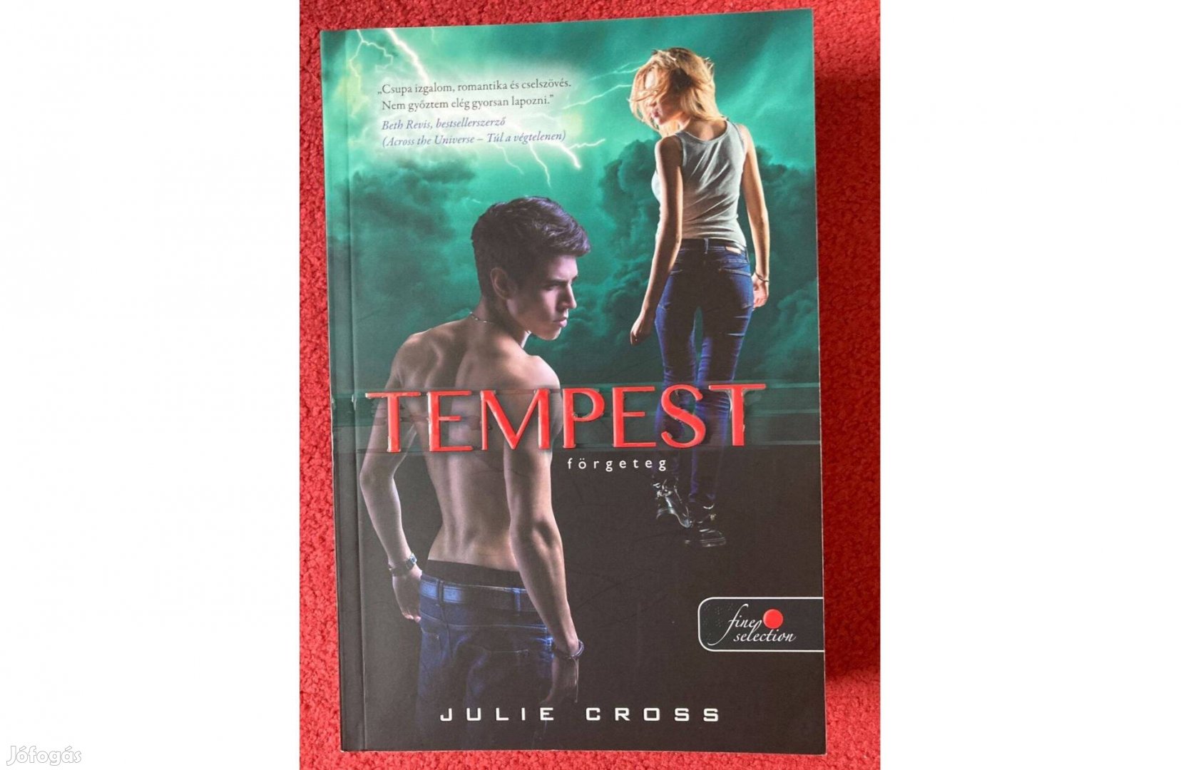 Julie Cross Tempest förgeteg