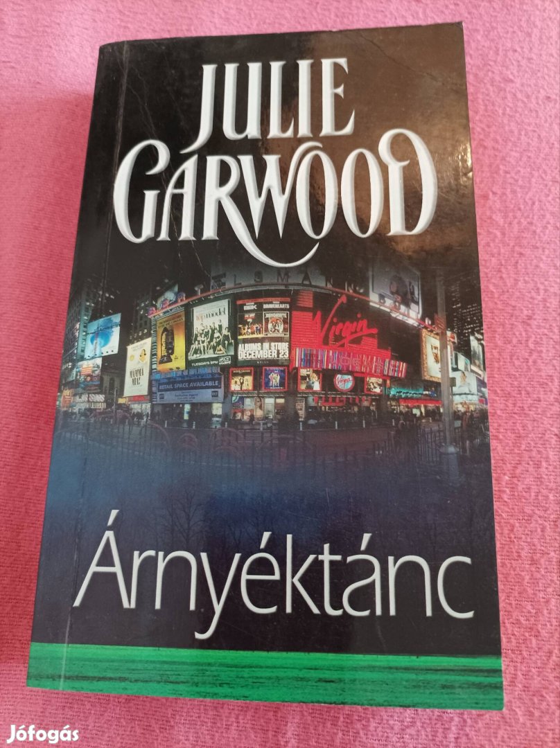 Julie Garwood: Árnyéktánc című könyv 