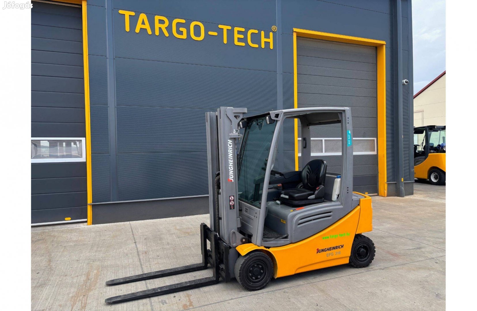 Jungheinrich 1,6 tonnás elektromos targonca triplex2017 oldalmozgató