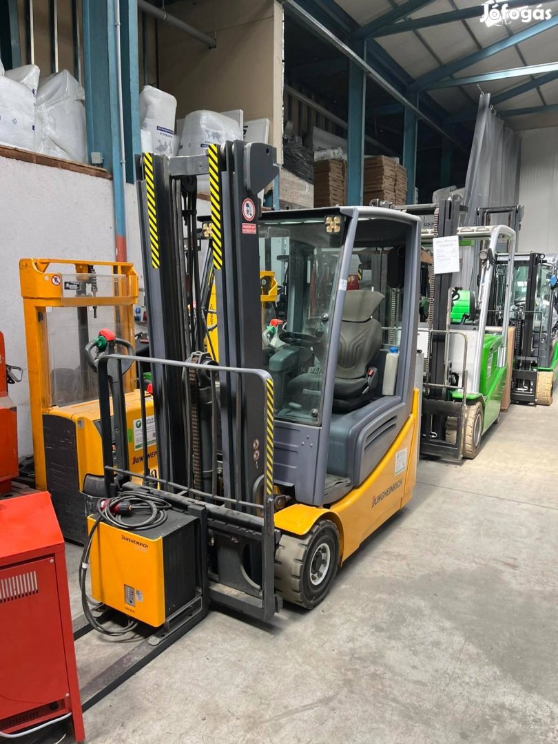 Jungheinrich 2 tonnás elektromos targonca