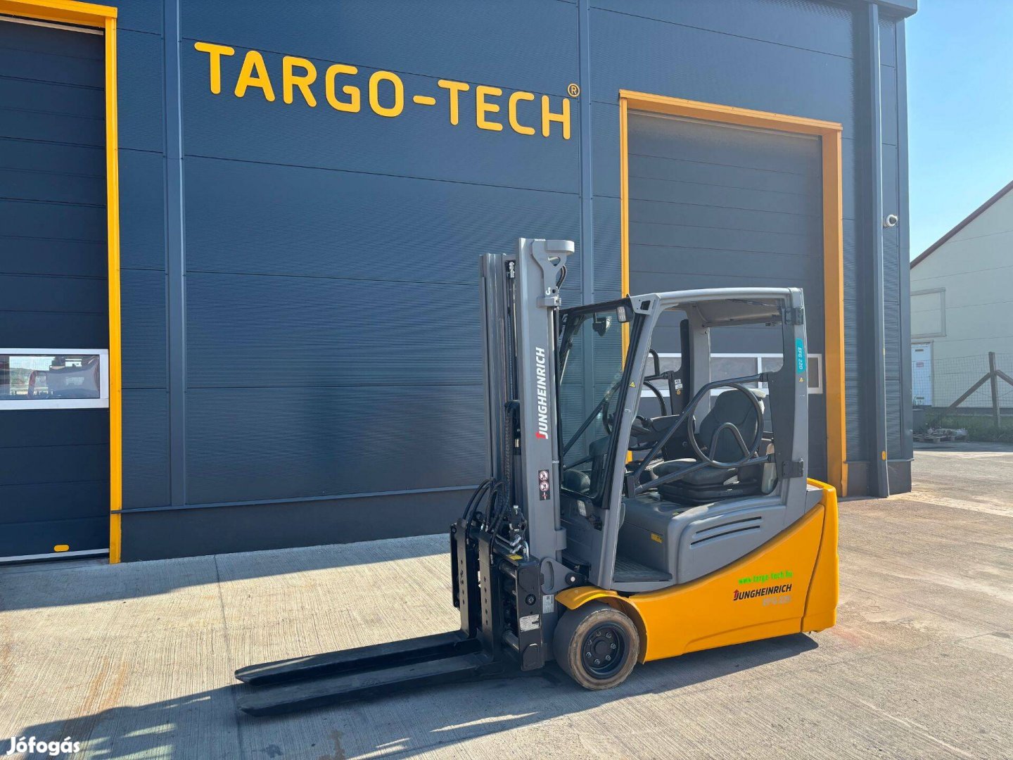 Jungheinrich 2 tonnás elektromos targonca kitoló-pozic-oldalmozgat2019