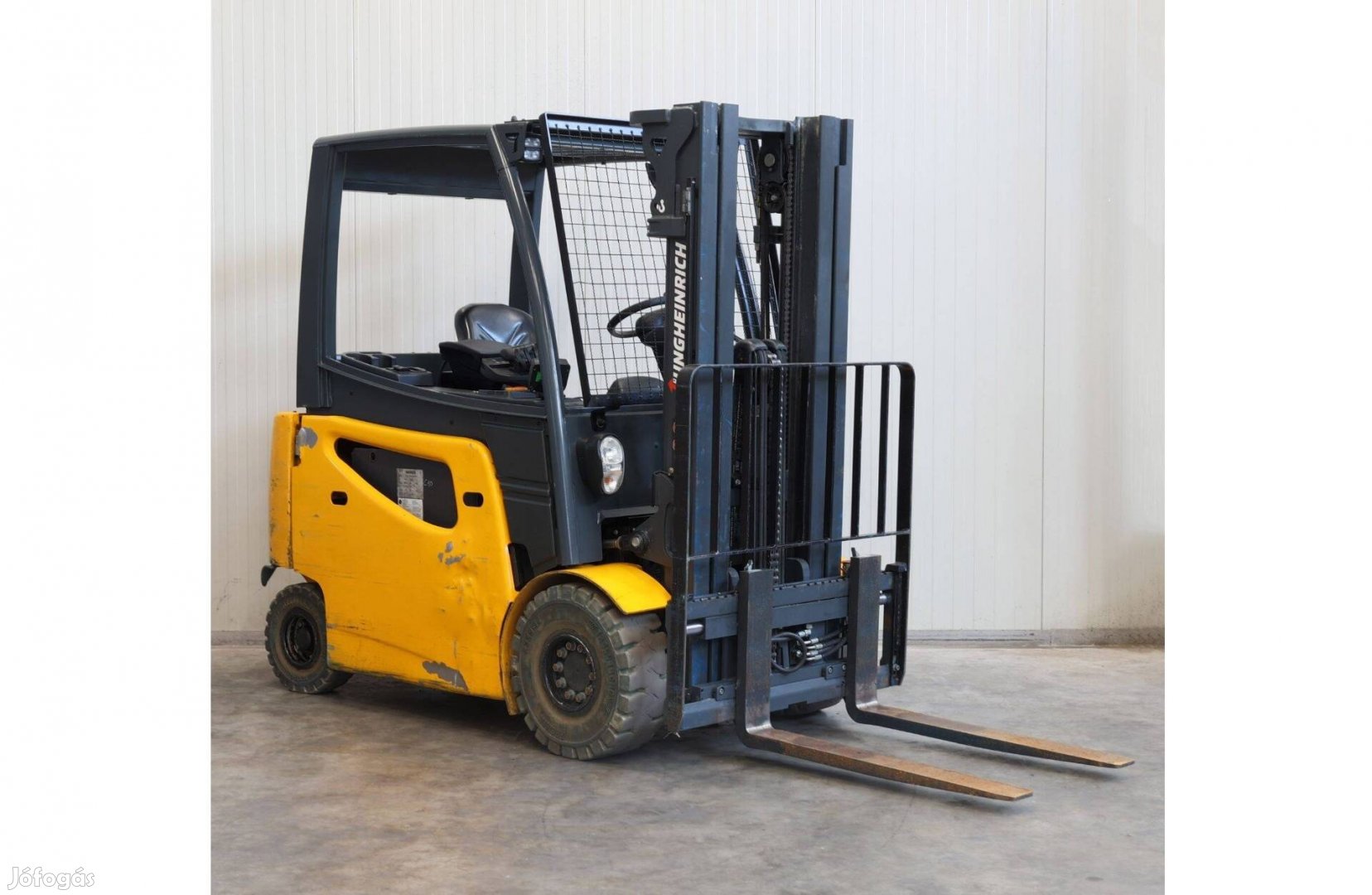 Jungheinrich EFG425ks 2,5 tonnás elektromos targonca