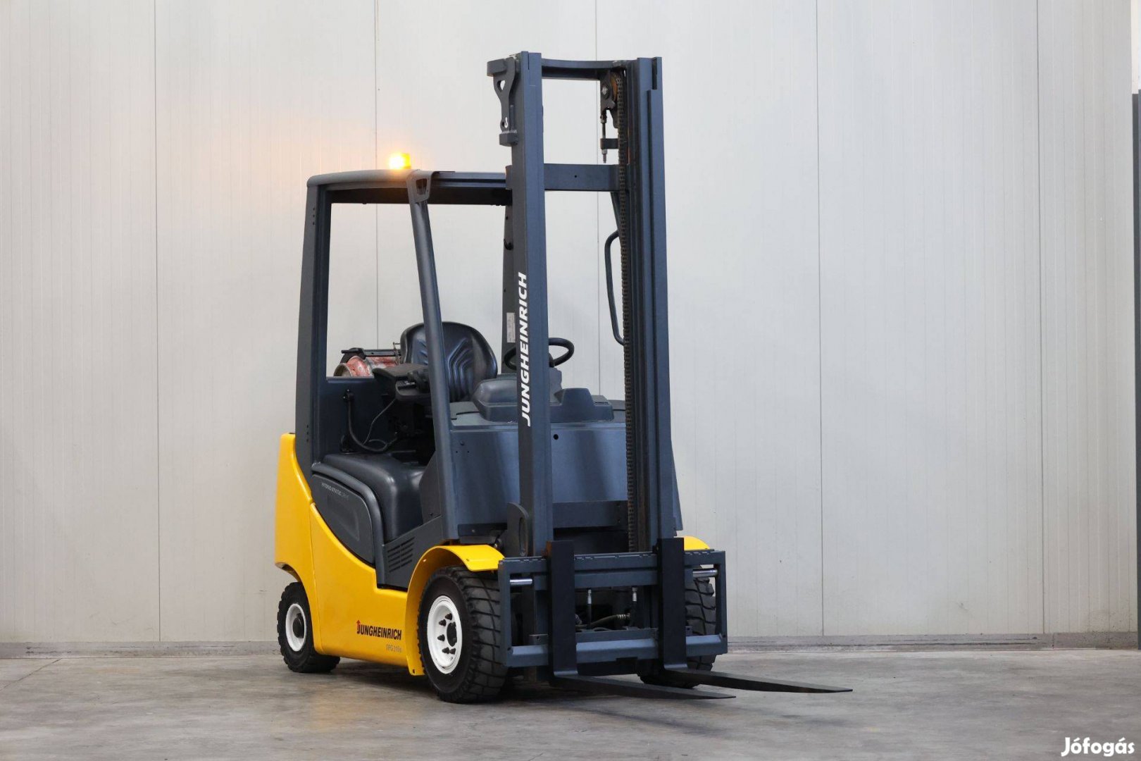 Jungheinrich TFG316s 1,6 tonnás gázos targonca