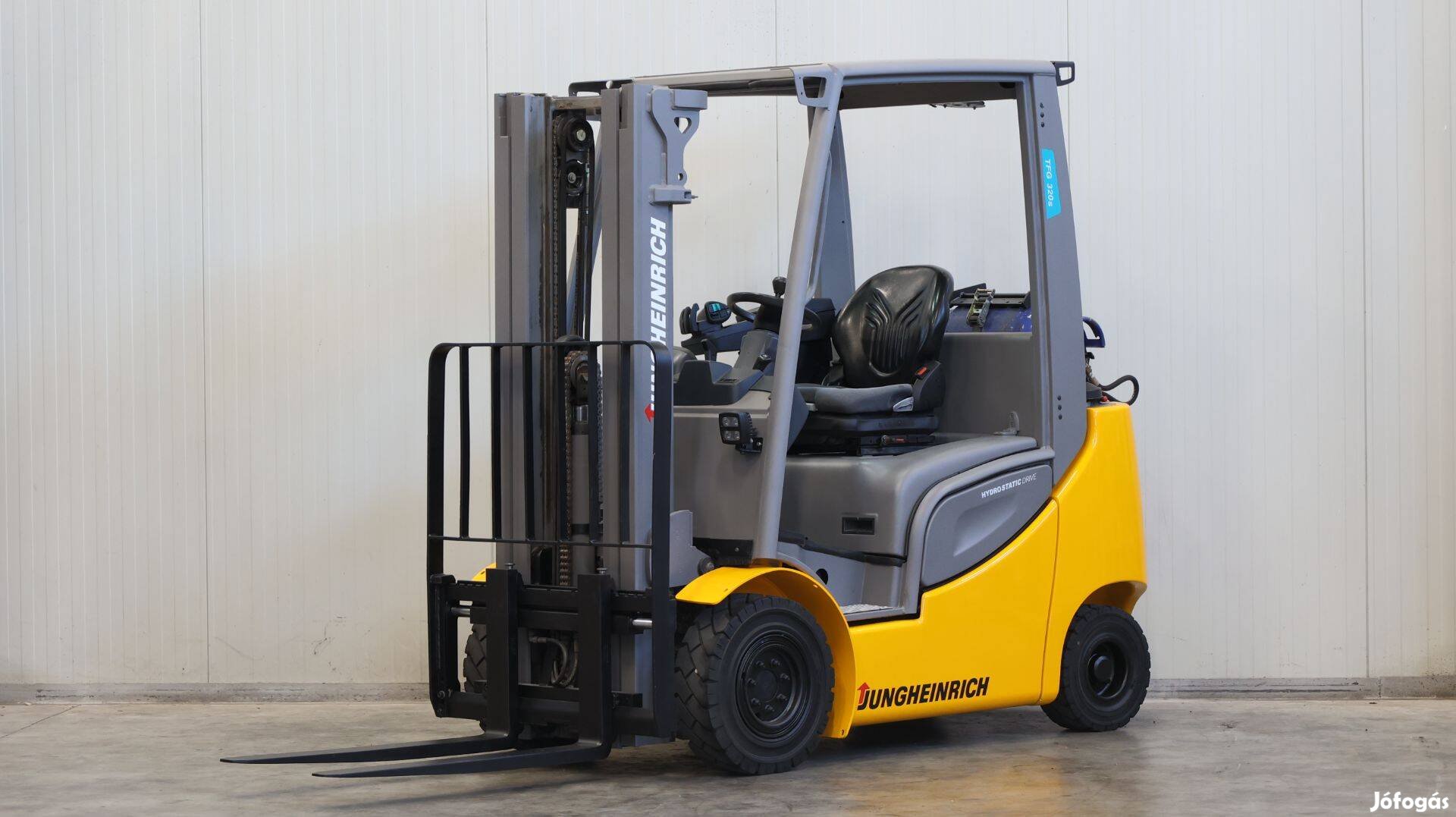 Jungheinrich TFG 320s 2 tonnás gázos targonca
