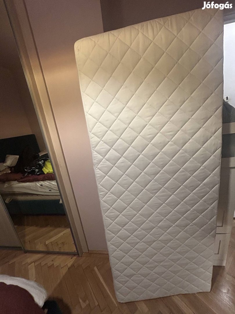 Junior matrac kivalo allapot