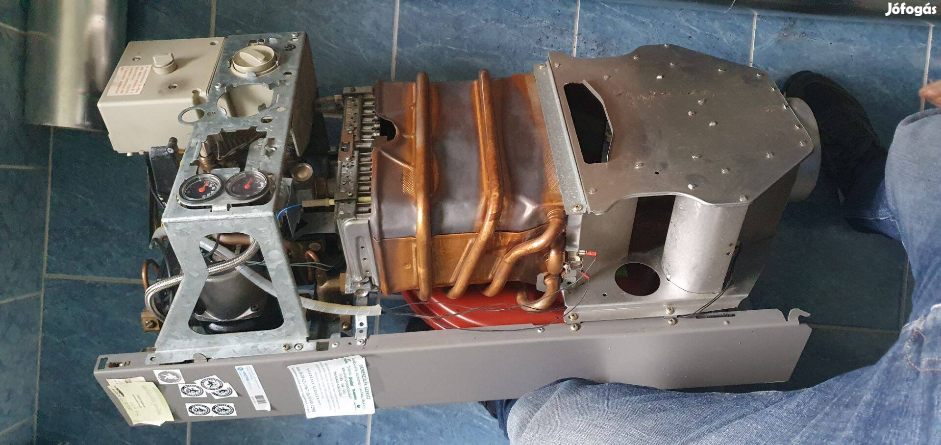 Junkers kazán, bontott olcsón alkatrésznek eladó 2W 20KE 23 füstcsövek