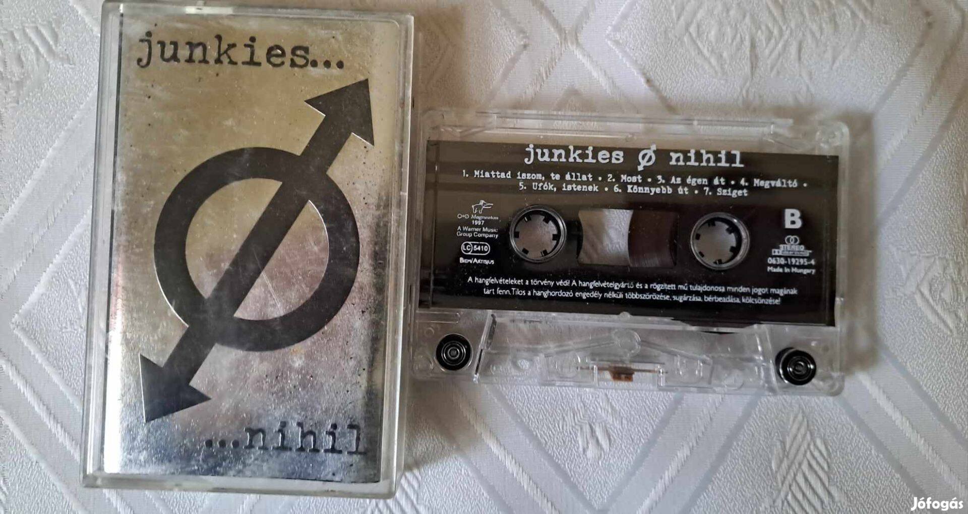 Junkies - Nihil kazetta