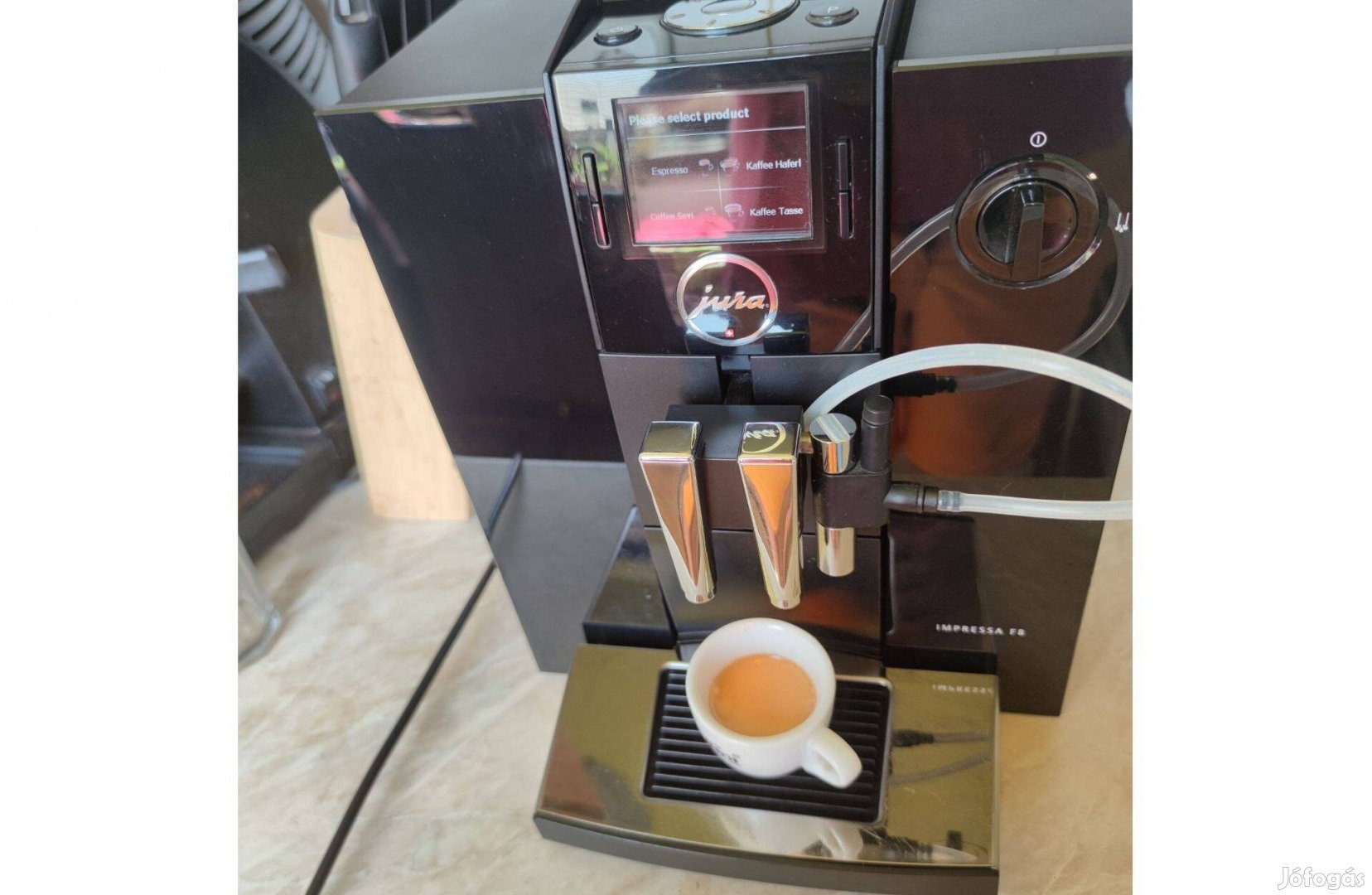 Jura F8 automata darálós kávéfőző