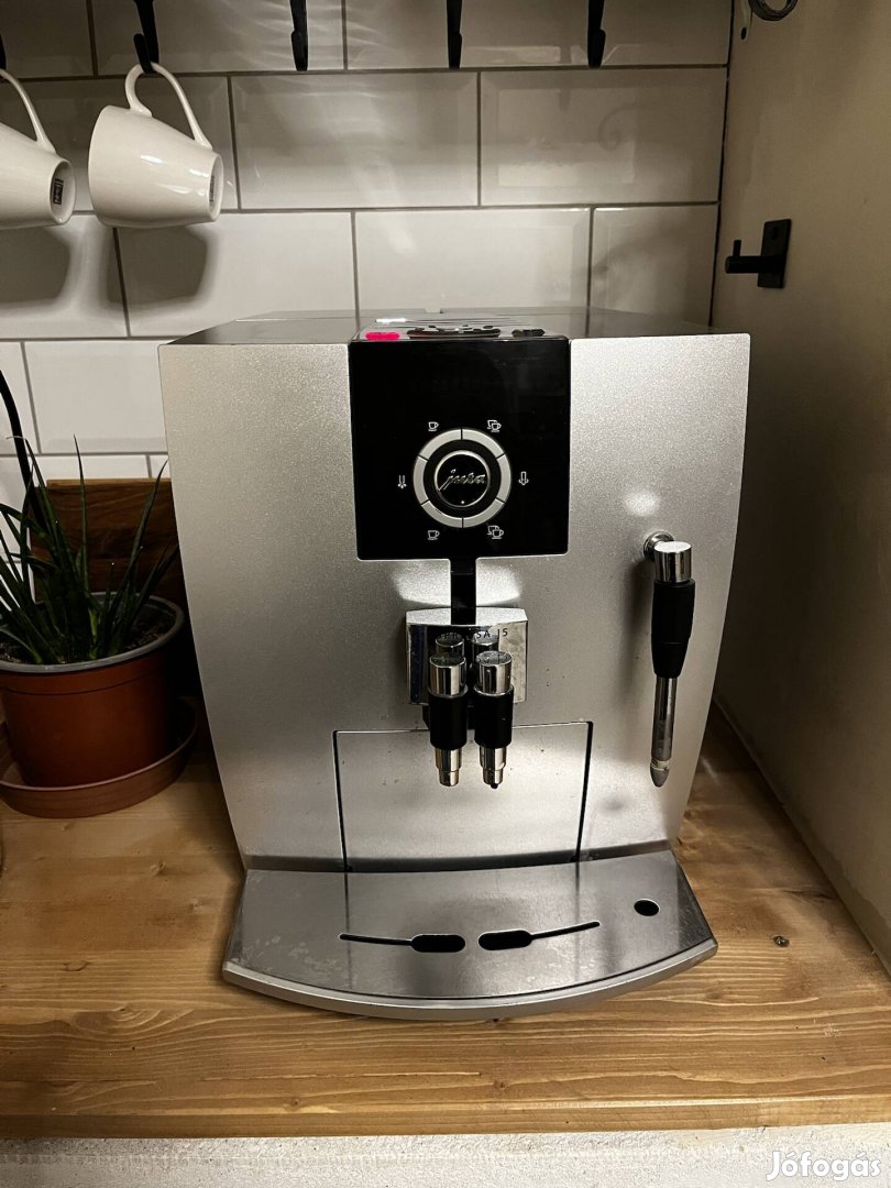 Jura Impressa J5 automata kávéfőző