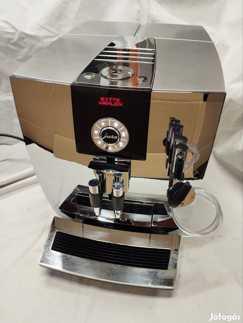 Jura Impressa J9 Chrome Cappuccino full automata kávéfőző