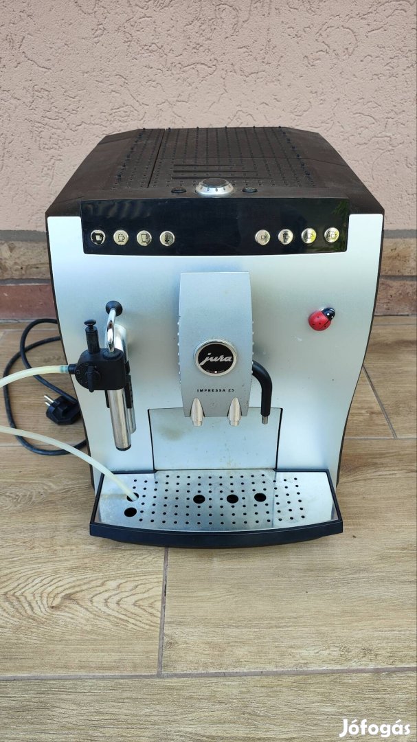 Jura Impressa Z5 kávéfőző kávégép 