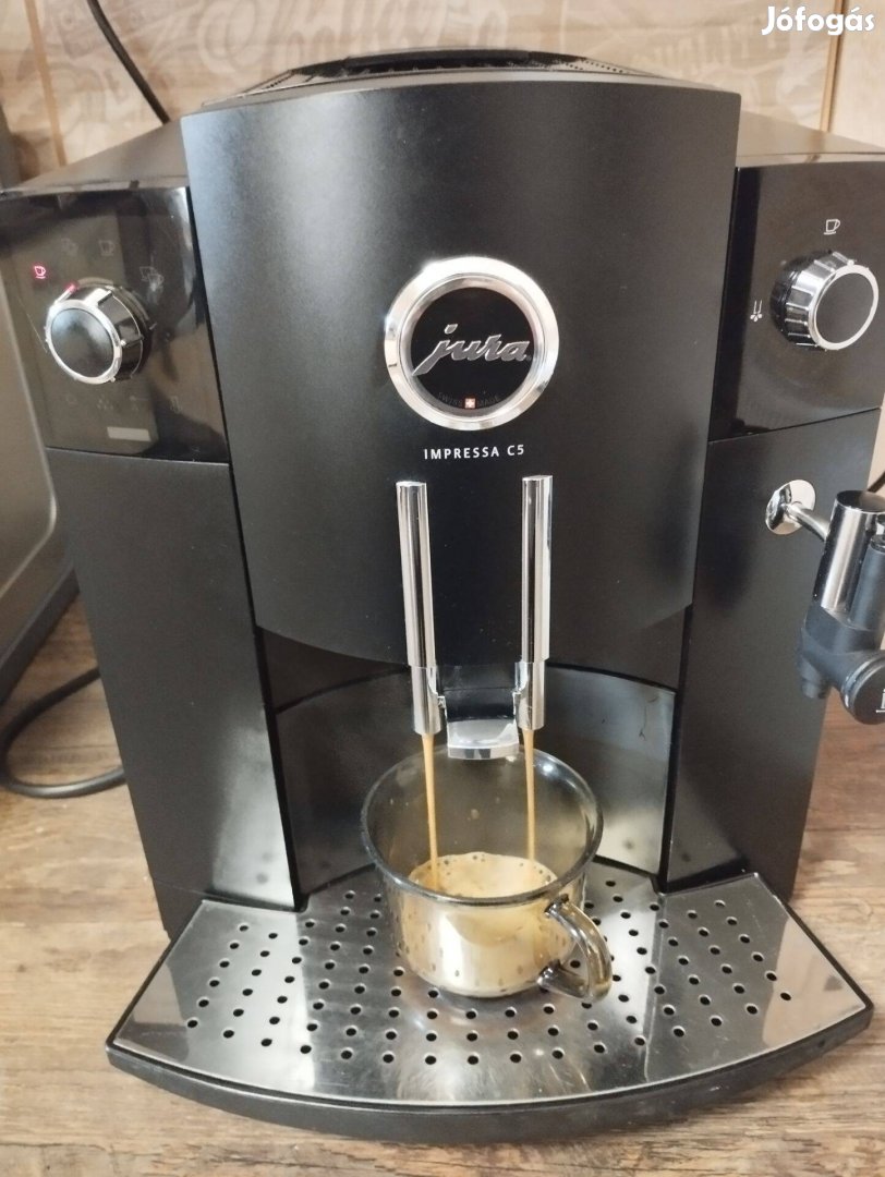Jura c5 darálós kávéfőző cappuccino fejjel,újszerű,hibátlan
