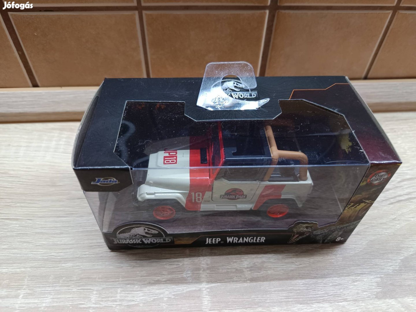 Jurassic Park Jeep wrangler 1:32 Modell autó