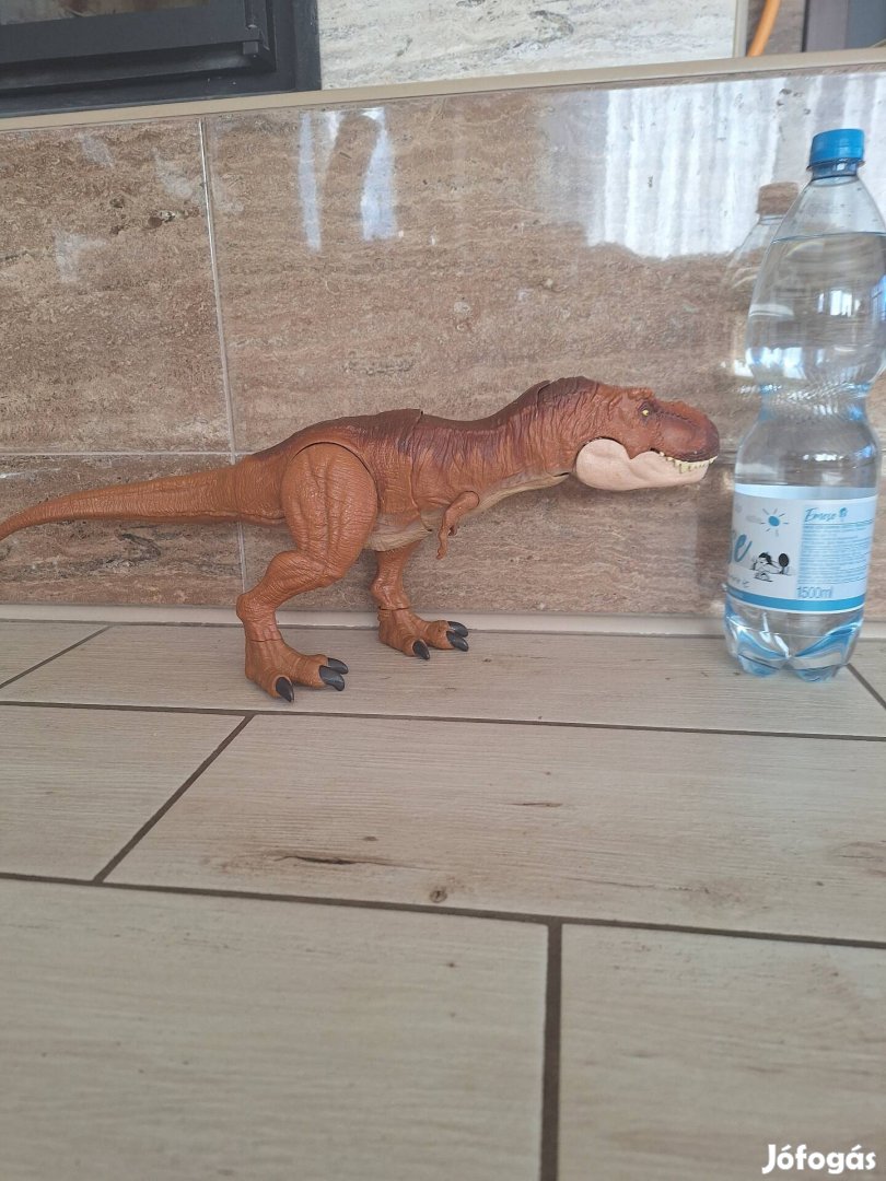 Jurassic World: Kolosszális Támadó T-Rex 