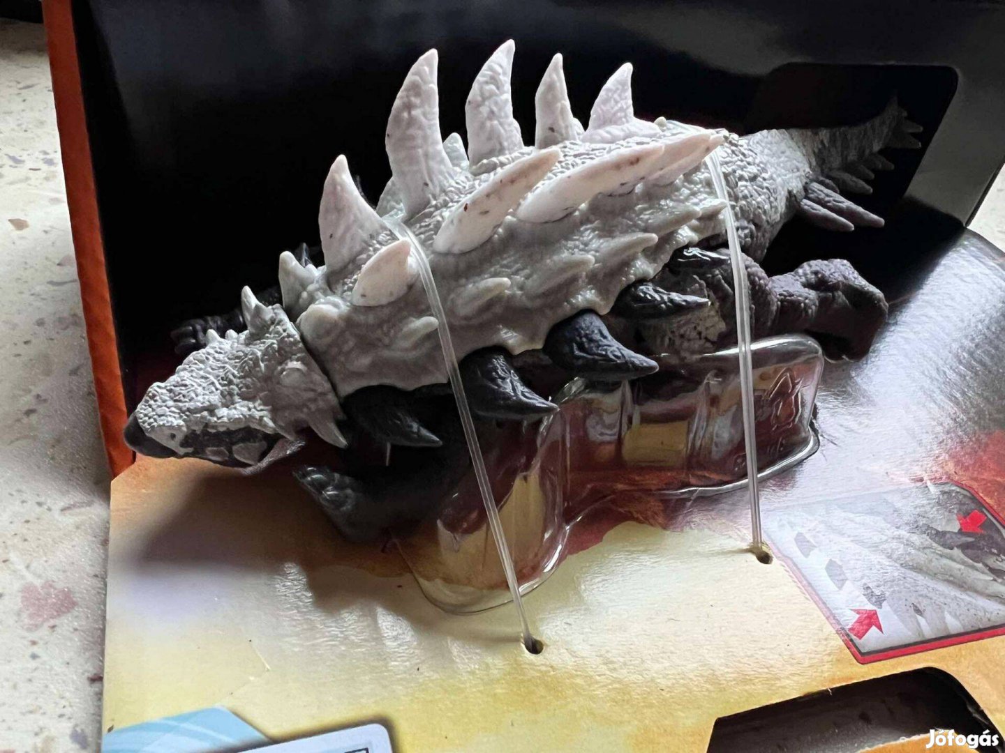 Jurassic World: Támadó Dinó Gastonia - Mattel