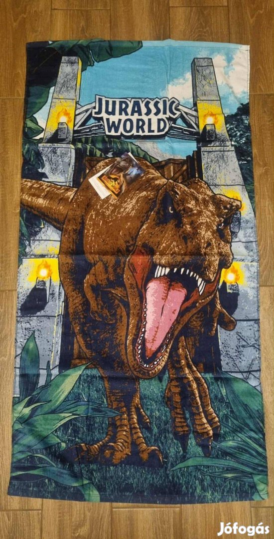 Jurassic World mintás strandtörölköző