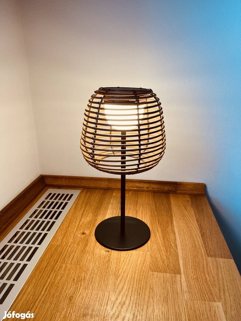 Just Light tölthető hordozható akkus asztali lámpa