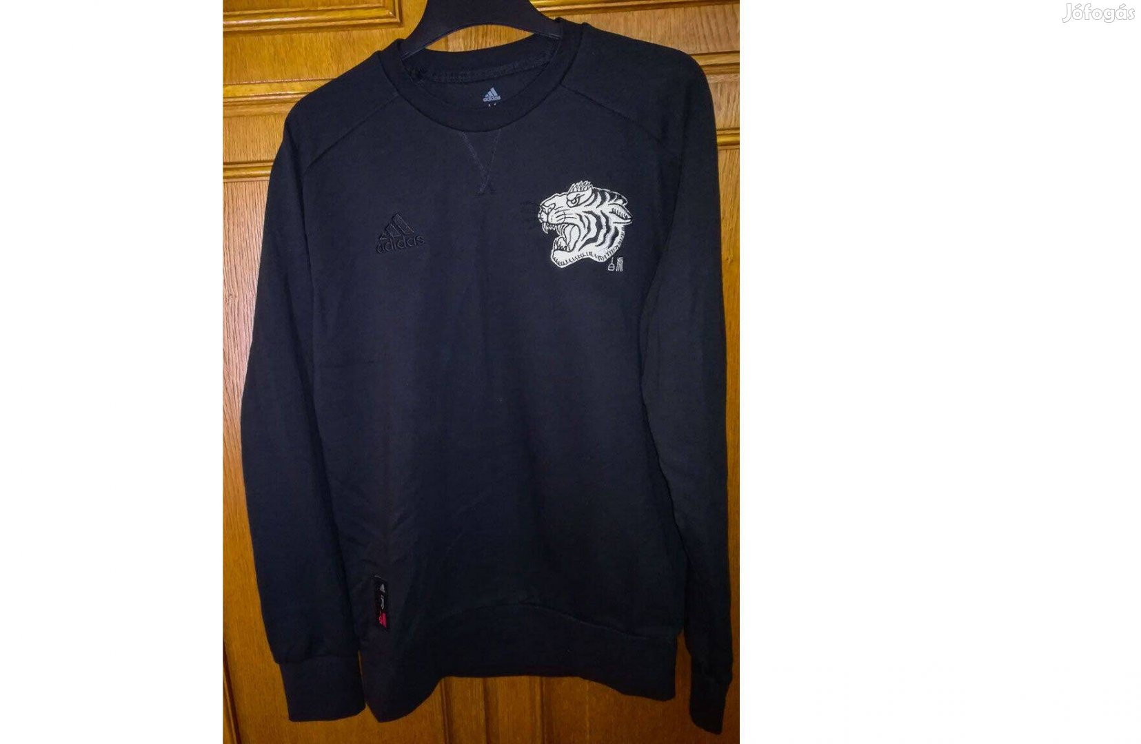 Juventus eredeti adidas Chinese New Year fekete pulóver M