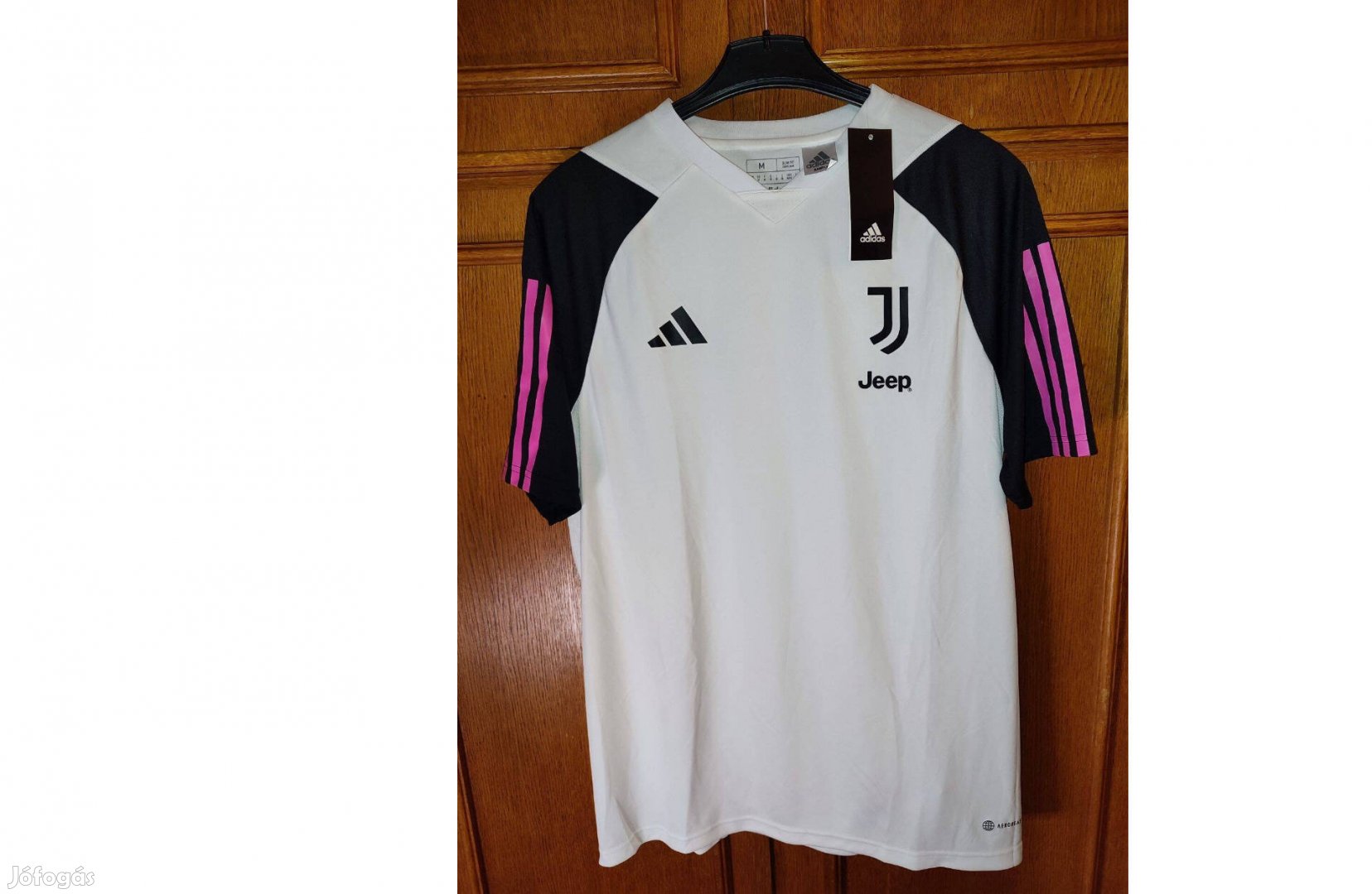 Juventus eredeti adidas fehér fekete lila edzőmez (M-es)