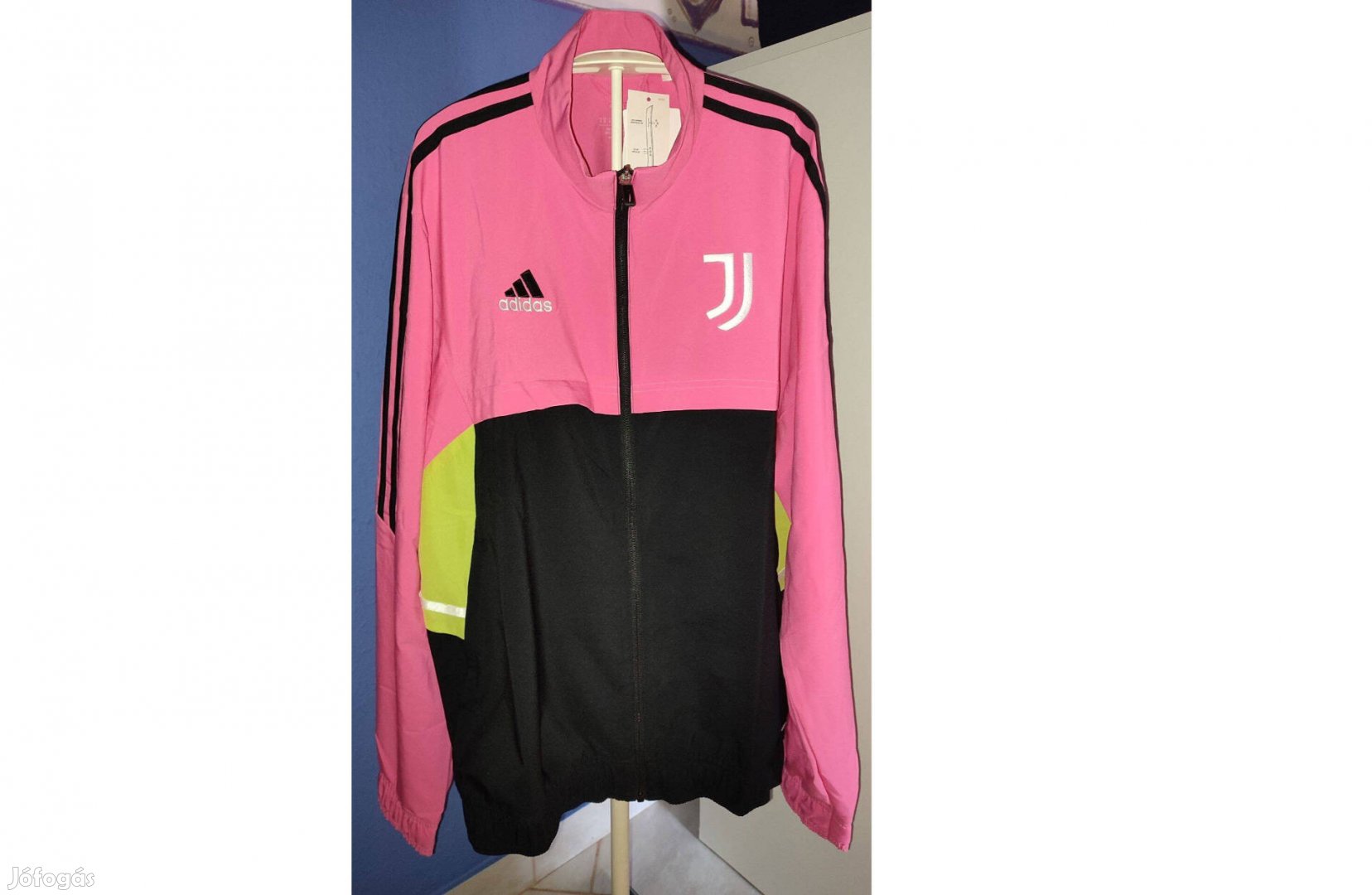Juventus eredeti adidas fekete pink cipzáras felső (több méret)